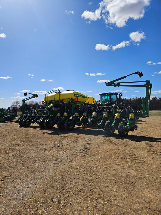 2009 John Deere 1770nt 16 Row 30" Planter