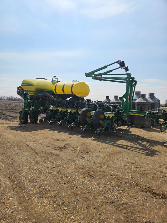 2013 John Deere 1770nt 16 row 30