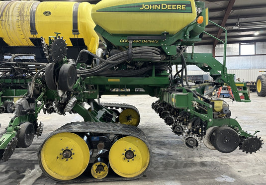 2013 John Deere DB60
