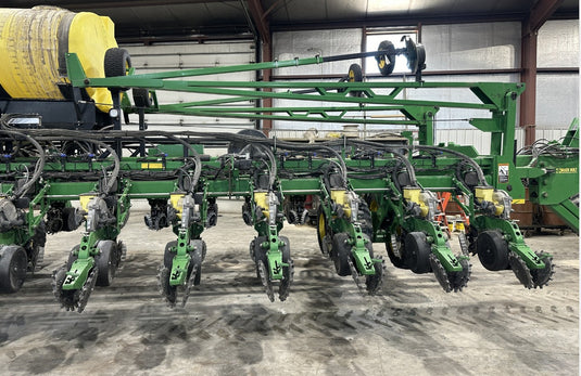 2013 John Deere DB60