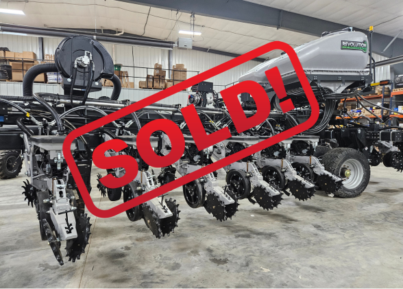 Load image into Gallery viewer, SOLD 2024 Revolution Planter 24 Row Planter

