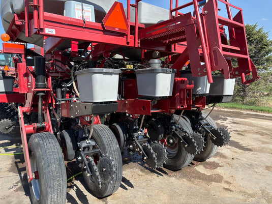 2008 Case IH 1250 24 Row 30-Inch Planter
