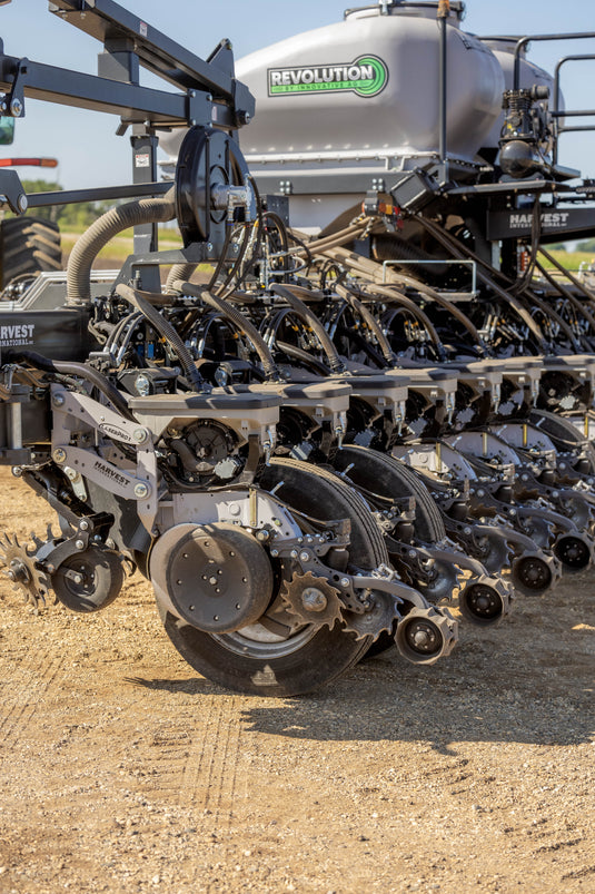 2023 Revolution 16 Row Central Fill Planter with Markers.