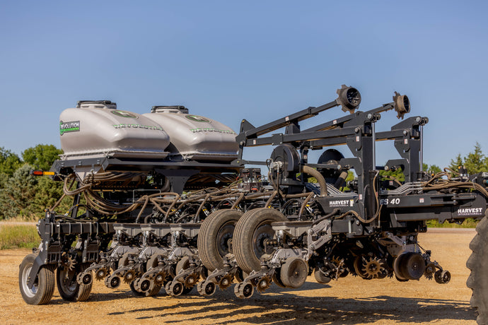 2023 Revolution 16 Row Central Fill Planter with Markers.